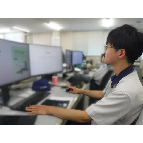 R・A